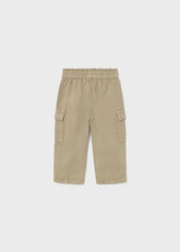 Pantalón Cargo Resortado Café Mayoral estilo